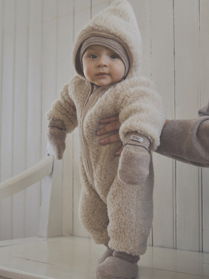 Wollen teddy pak cement
