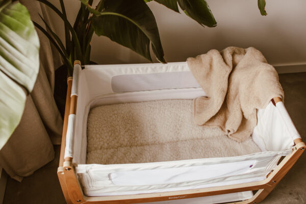 Wollen matrastopper onderdeken