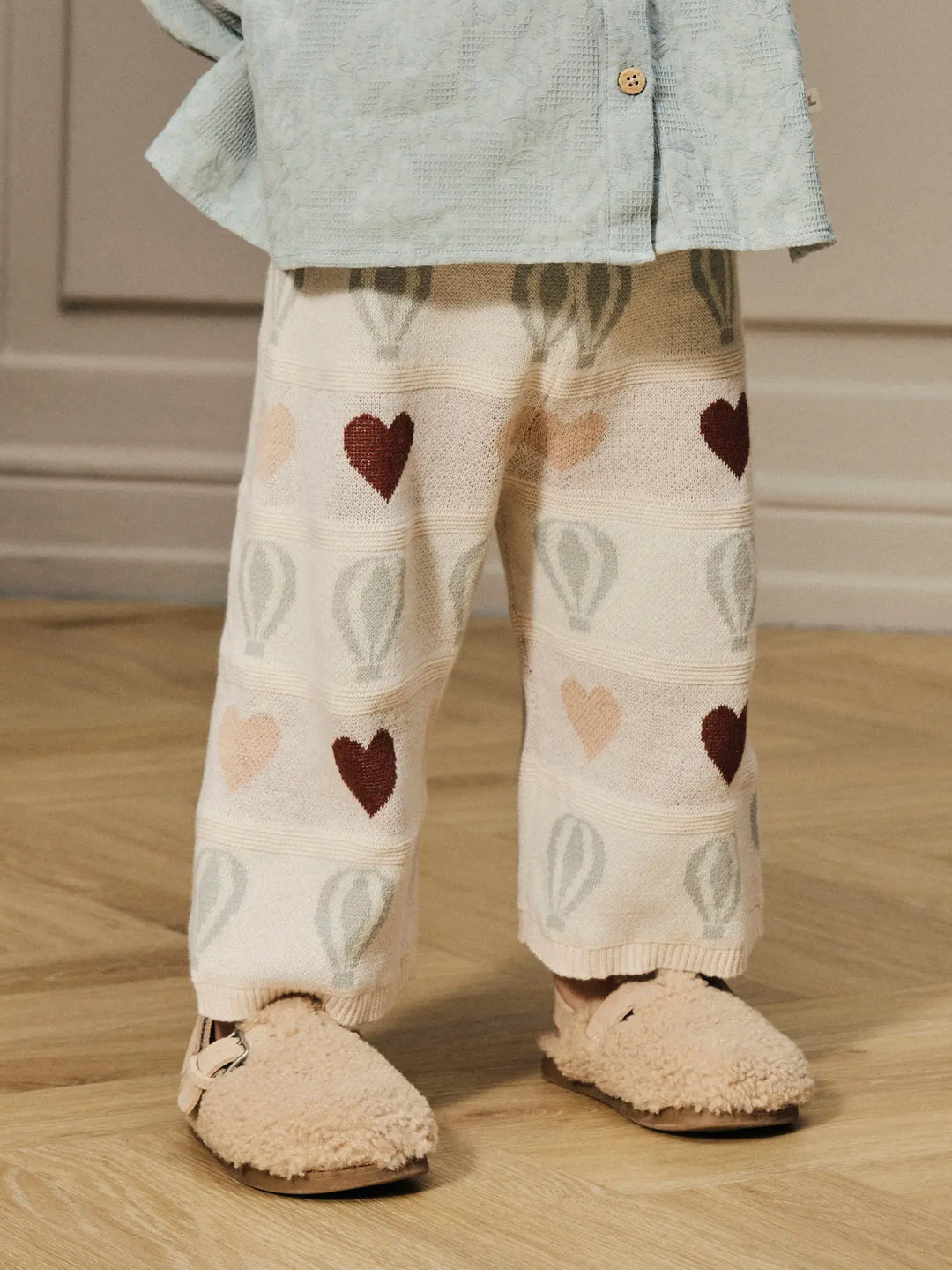 Wide knit pastel parchment