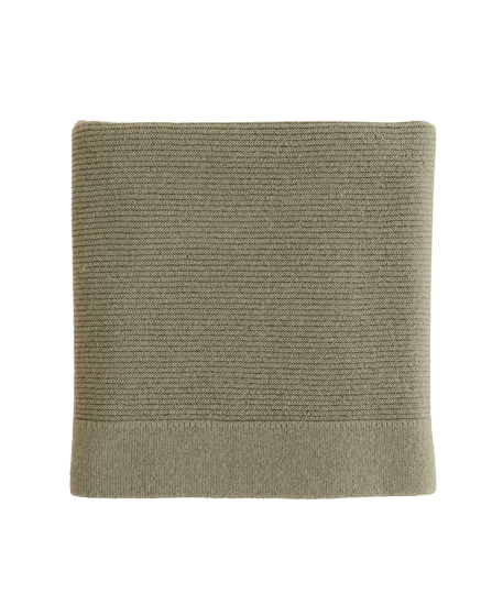 Blanket_Gust-removebg-preview-2