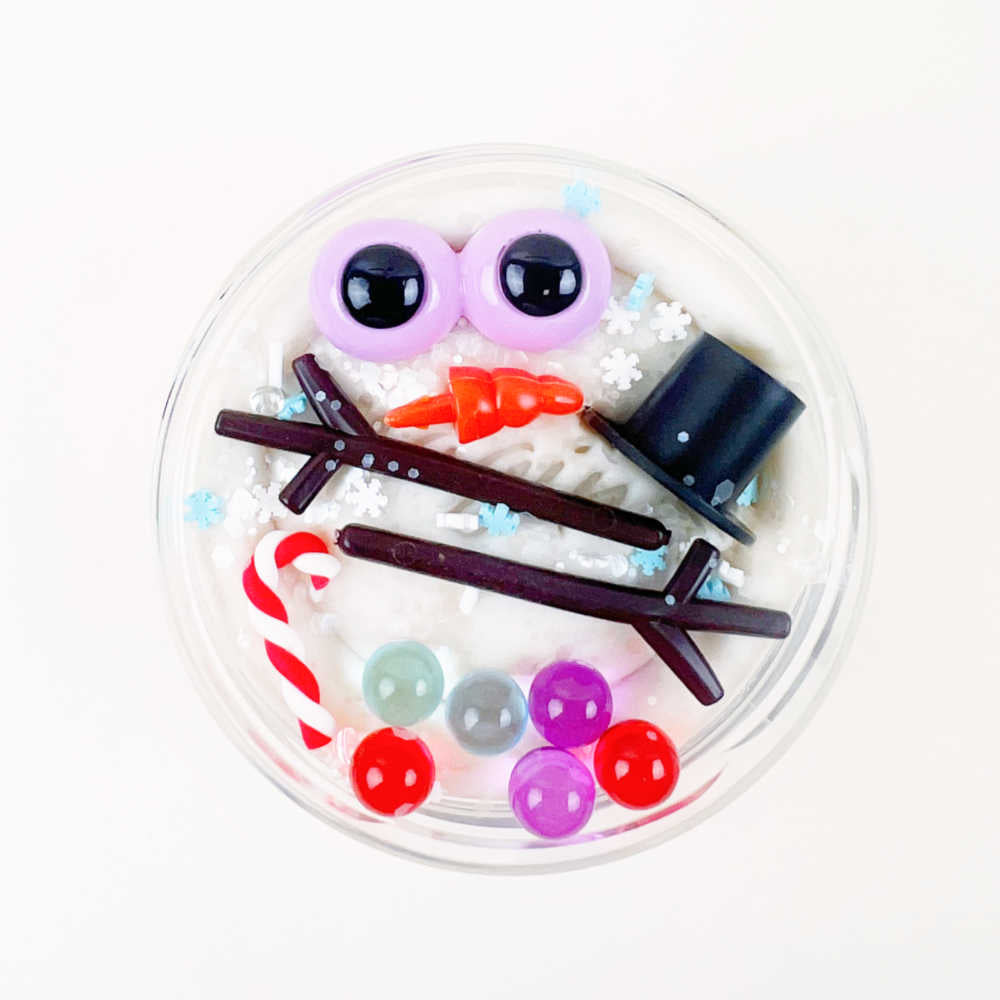 Surprise pot build a snowman