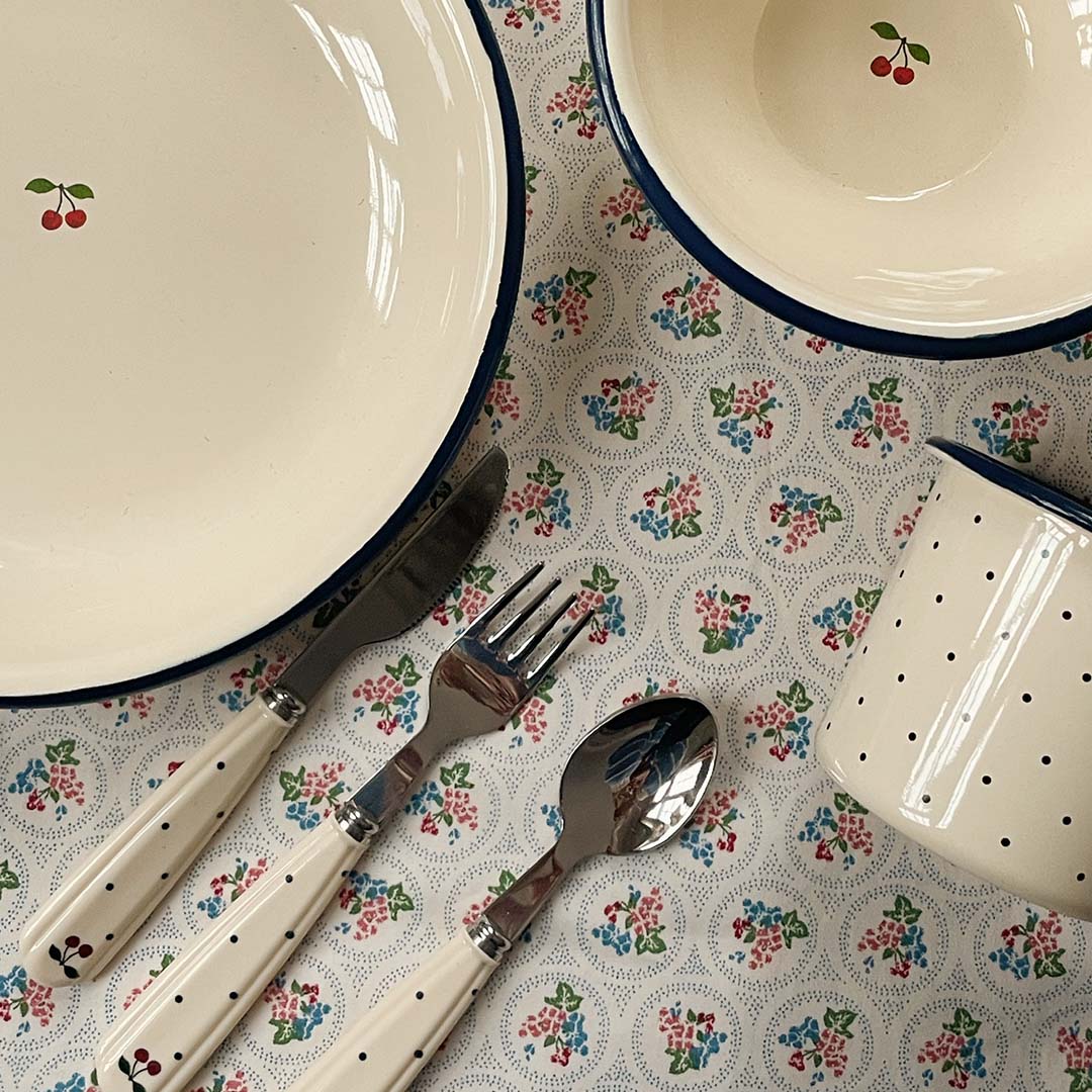 Bestekset navy dot