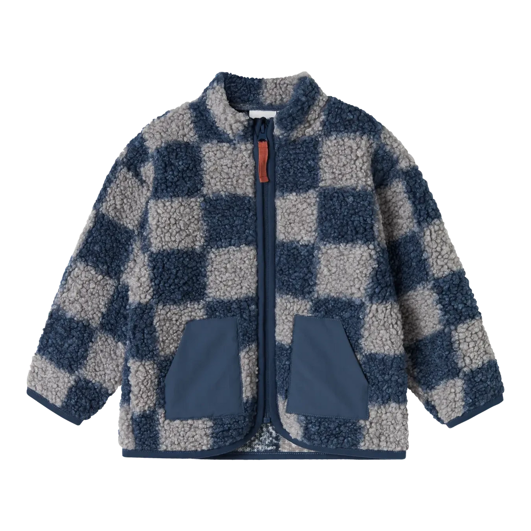 O3z5DL8b7pcNP_001