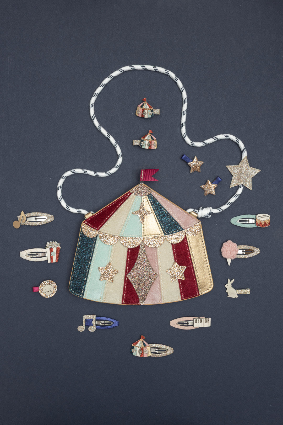 CIRCUS LION CLIC CLACS