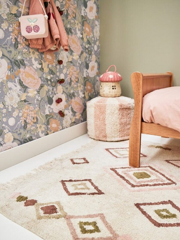 tapis-petit-TC3038-liz-pink-aubergine-vloerkleed-tapijt-ruit-3-600x802